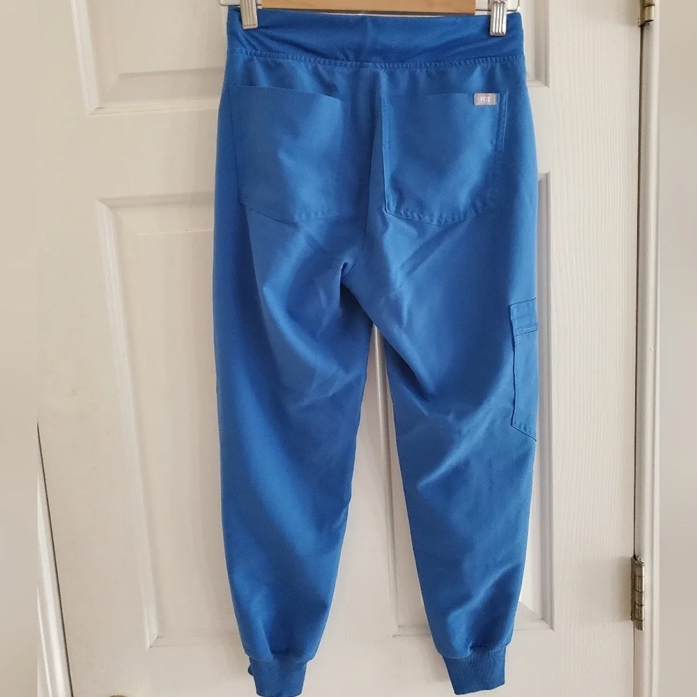Figs Zamora jogger scrubs in royal blue women's size XXS - XS